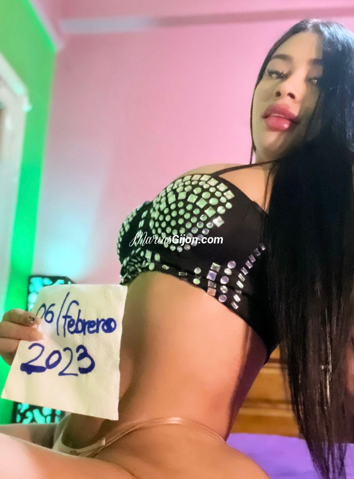 CAMILA 26 AÑOS COLOMBIANA